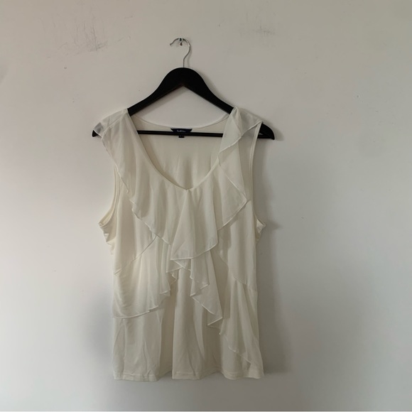 Reitmans White Ruffled Sleeveless Blouse - Picture 5 of 6